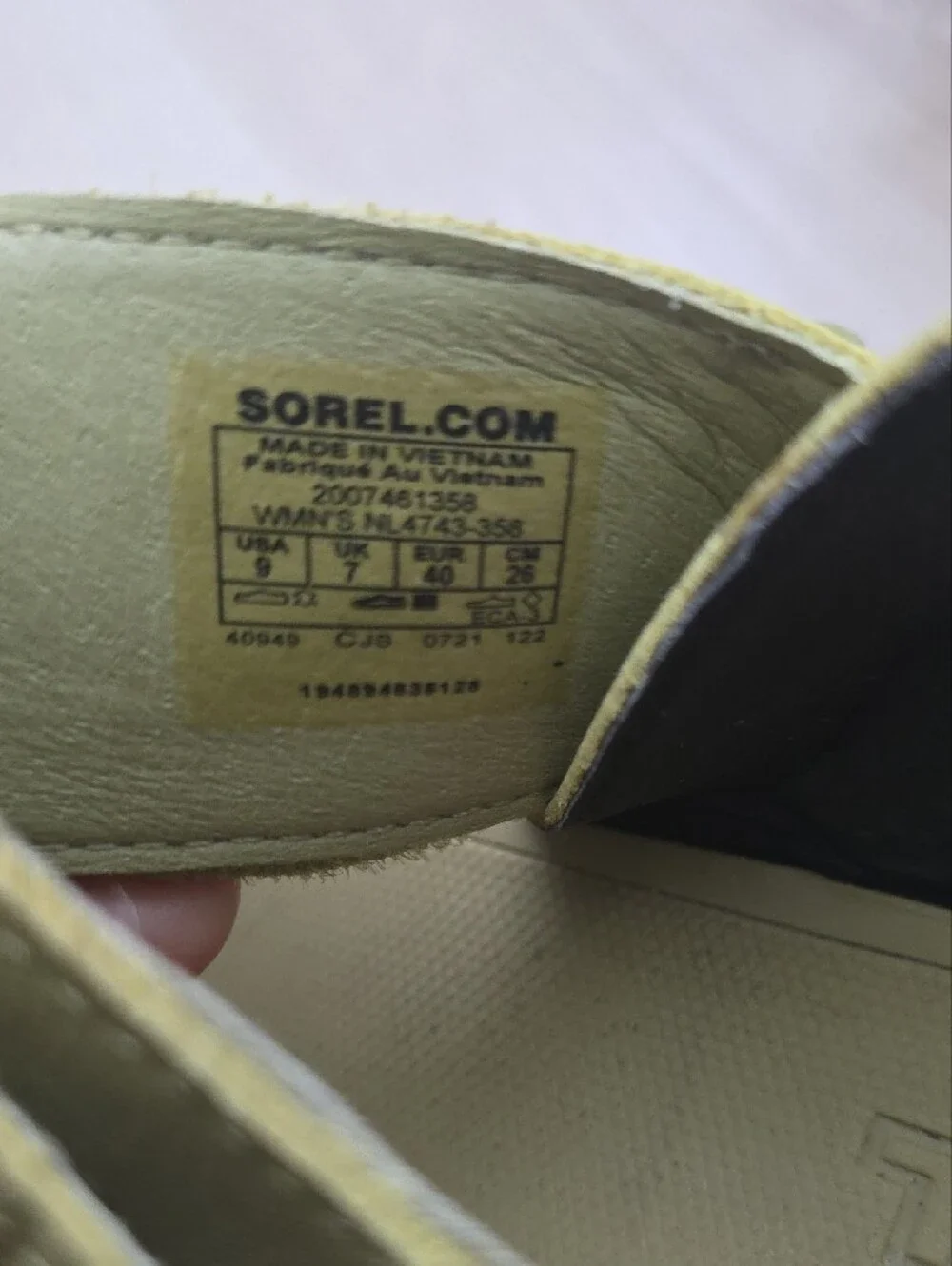 Sorel Kinetic Impact Y-Strap High Wedge Sandal Olive Green Size 9